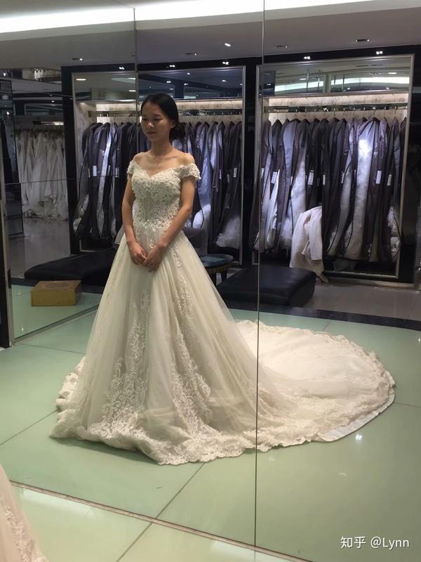 婚纱外景拍照姿势大全图片_婚纱外景照动作个人可以拍吗_外景婚纱照动作个人